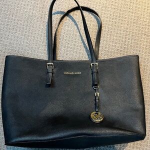 Michael Kors Jet-Set Large Tote Bag safiano leather